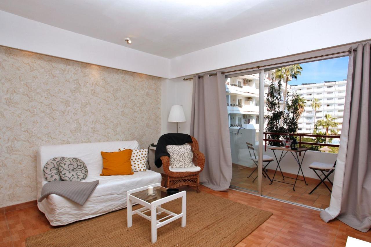 אלקודיה Apartamento Can Poma מראה חיצוני תמונה